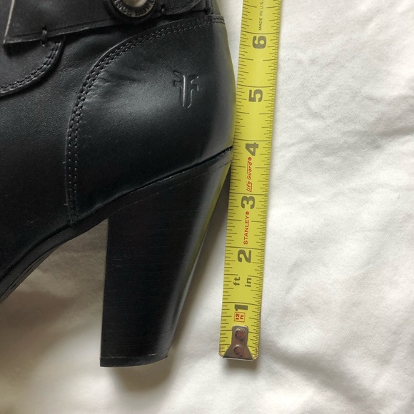 Authentic Frye Jenny Button Booties - Picture 5 of 8